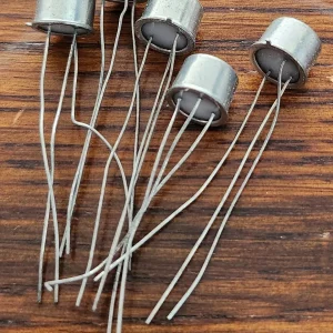 GET897 Germanium PNP Transistor. Vintage transistor. New old stock .